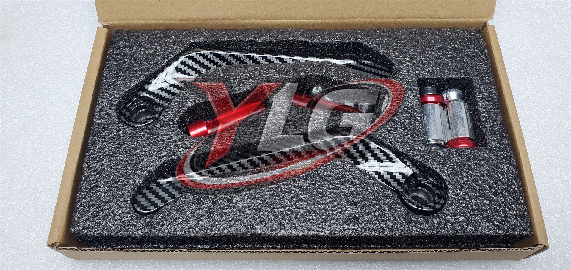 UNİVERSAL MANET KORUMA TAKIMI KARBON - KIRMIZI