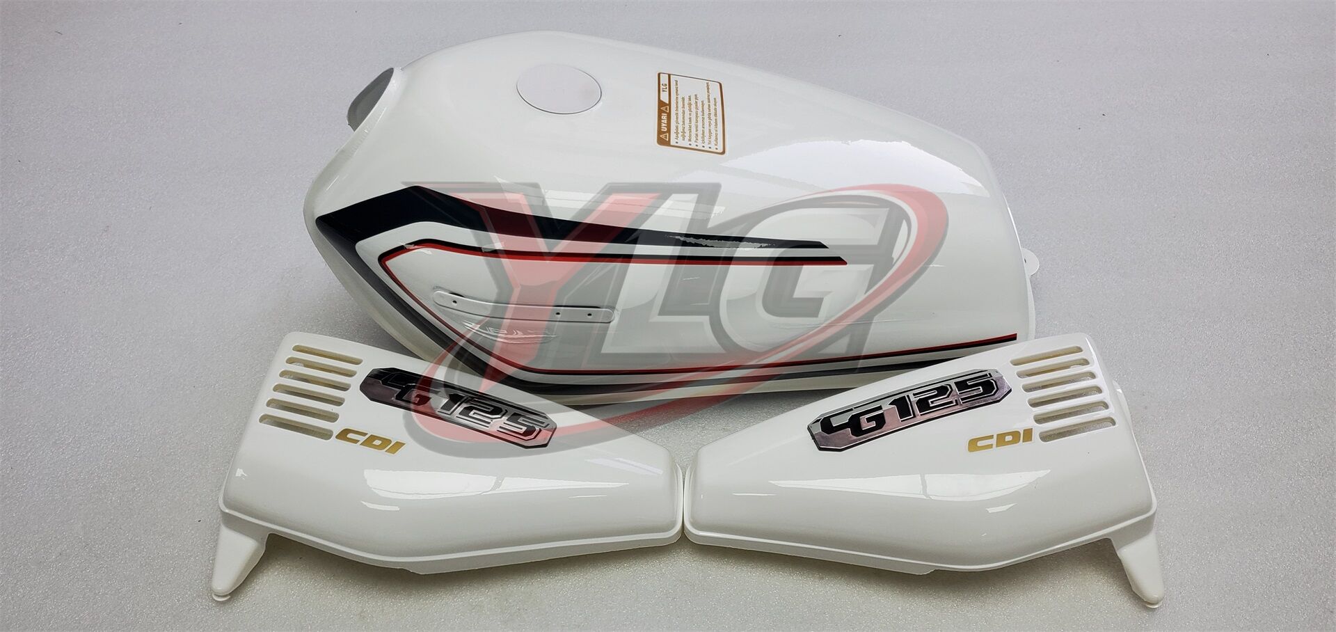 CG-125 BENZİN DEPOSU ( YAN KAPAKLI ) - BEYAZ